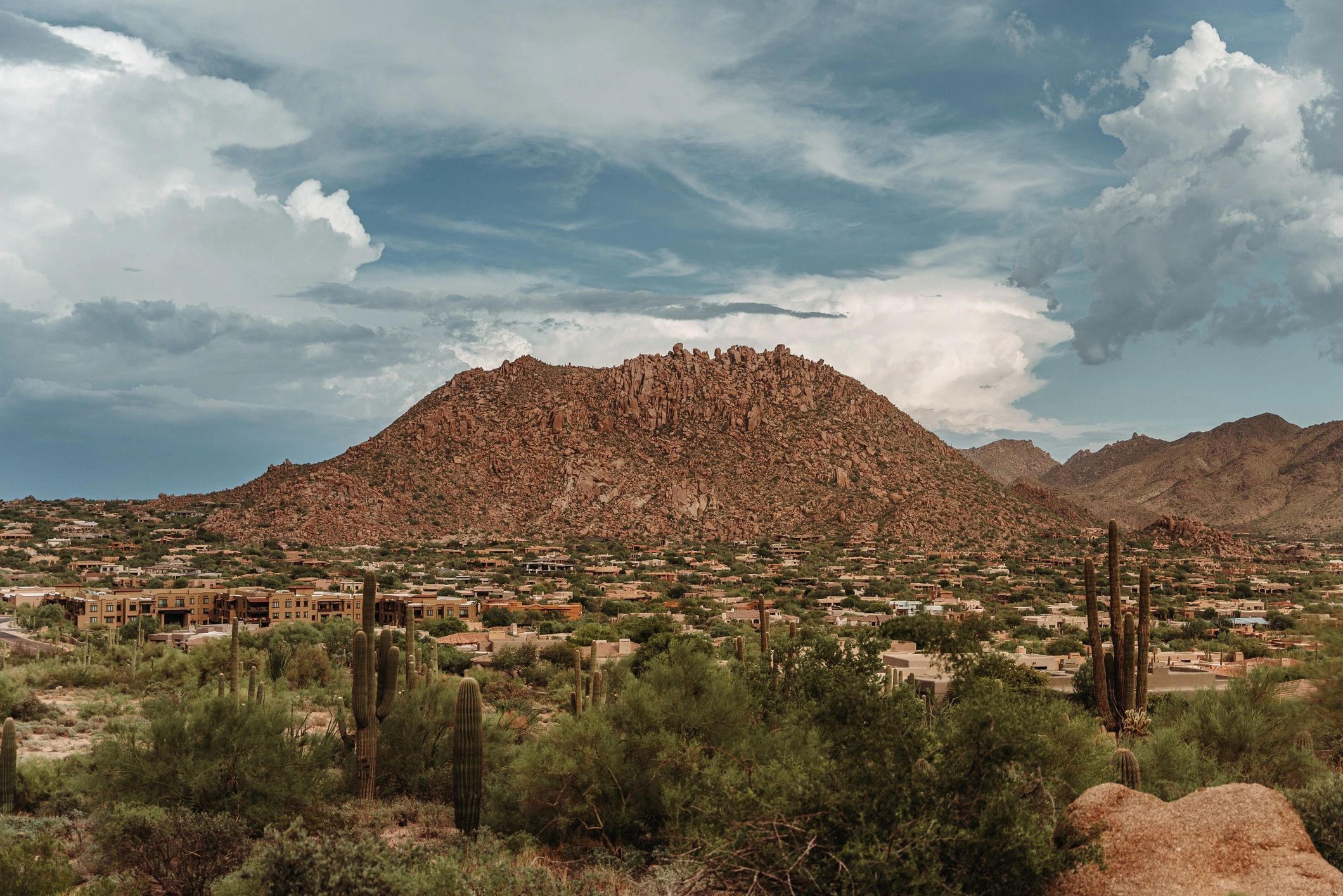 Arizona desert mountain landscape with expansive views