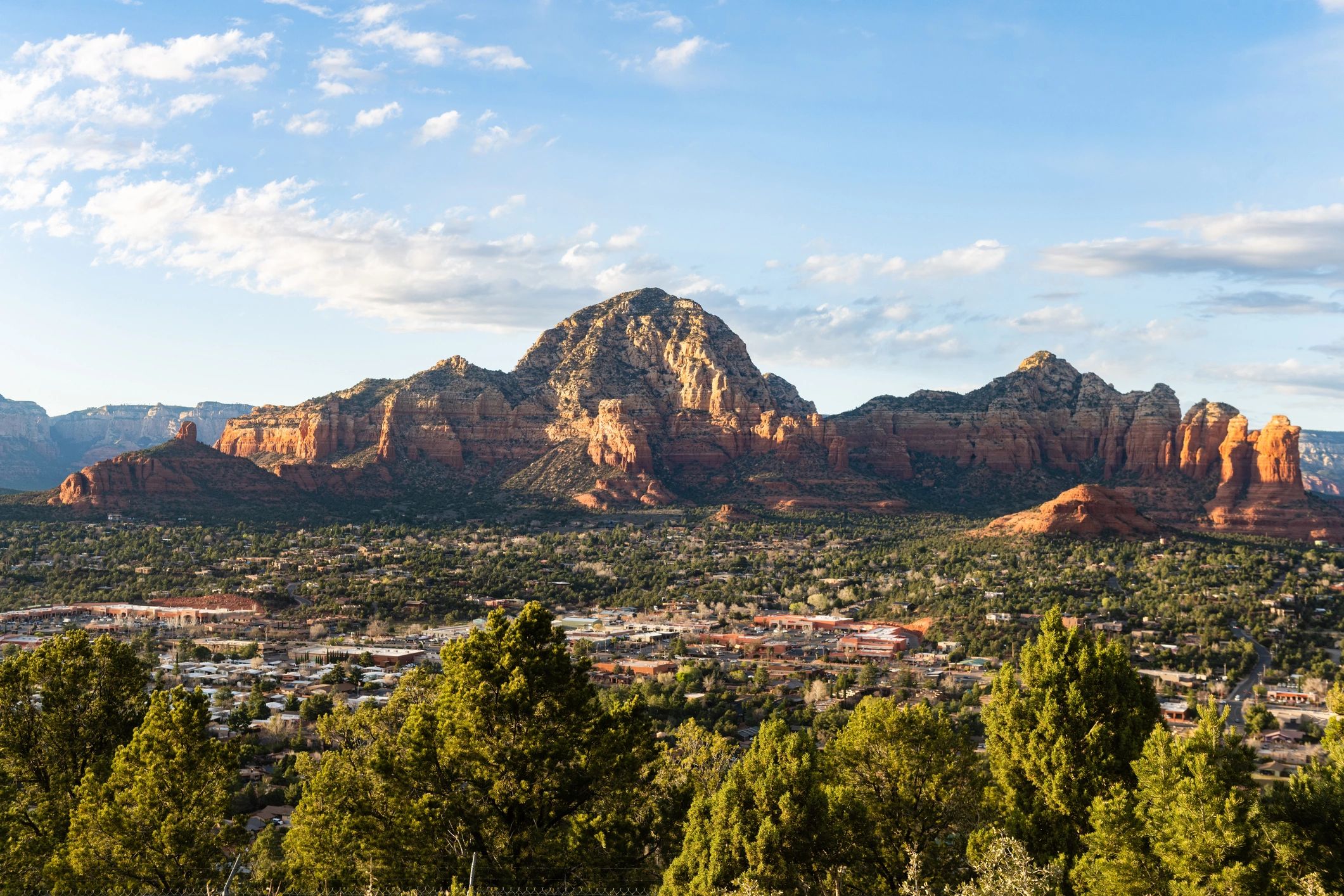 Arizona scenic overlook with dramatic red rock landscape
